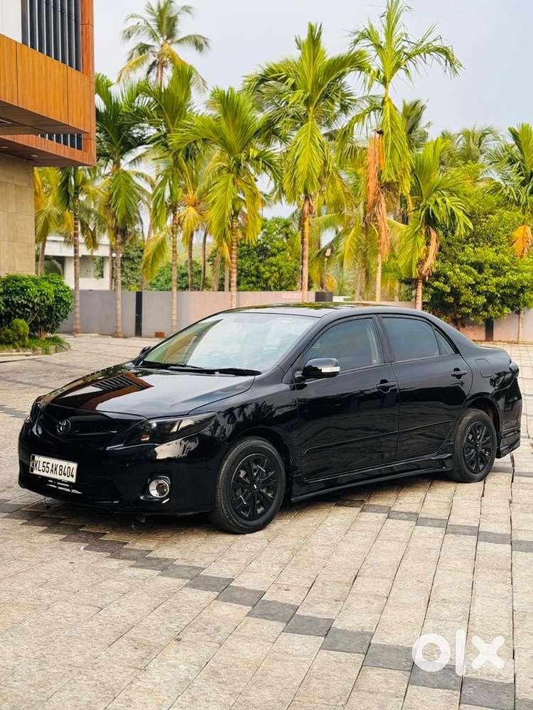 Altis. 2013.   Rs 450000