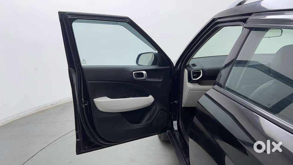 Hyundai Venue S Plus Mt 1.2 Kappa, 2025, Petrol