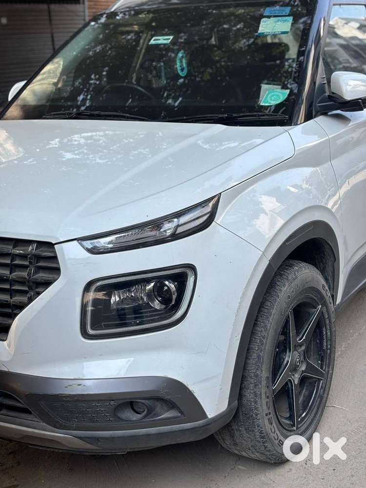 Hyundai Venue Sx Plus 1.0 Turbo Dct Dual Tone