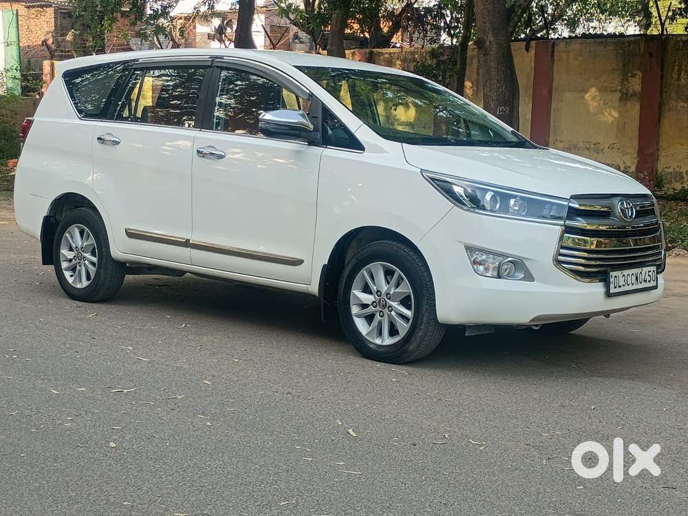 Toyota Innova Crysta 2.4 V, 2017, Diesel