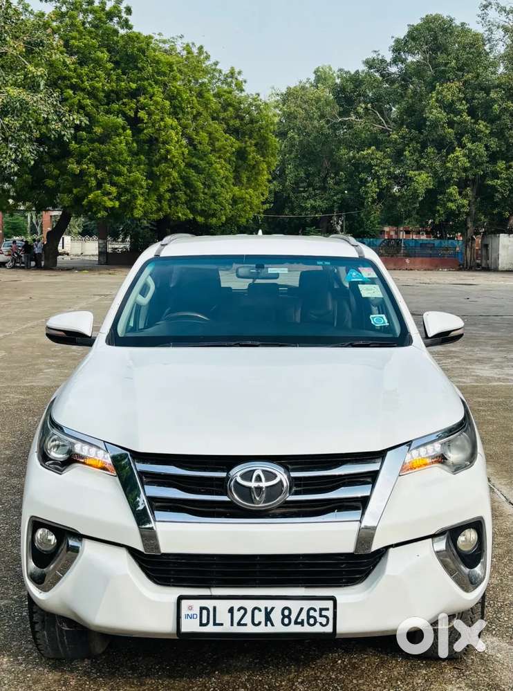 Toyota Fortuner 4x2 At, 2016, Diesel