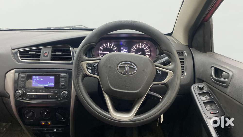 Tata Bolt Revotron Xms, 2015, Petrol