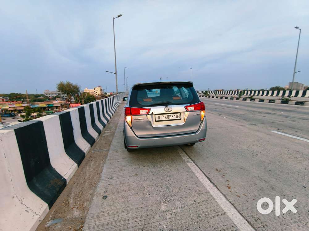 Toyota Innova Crysta 2.4 V 7 Str, 2018, Diesel