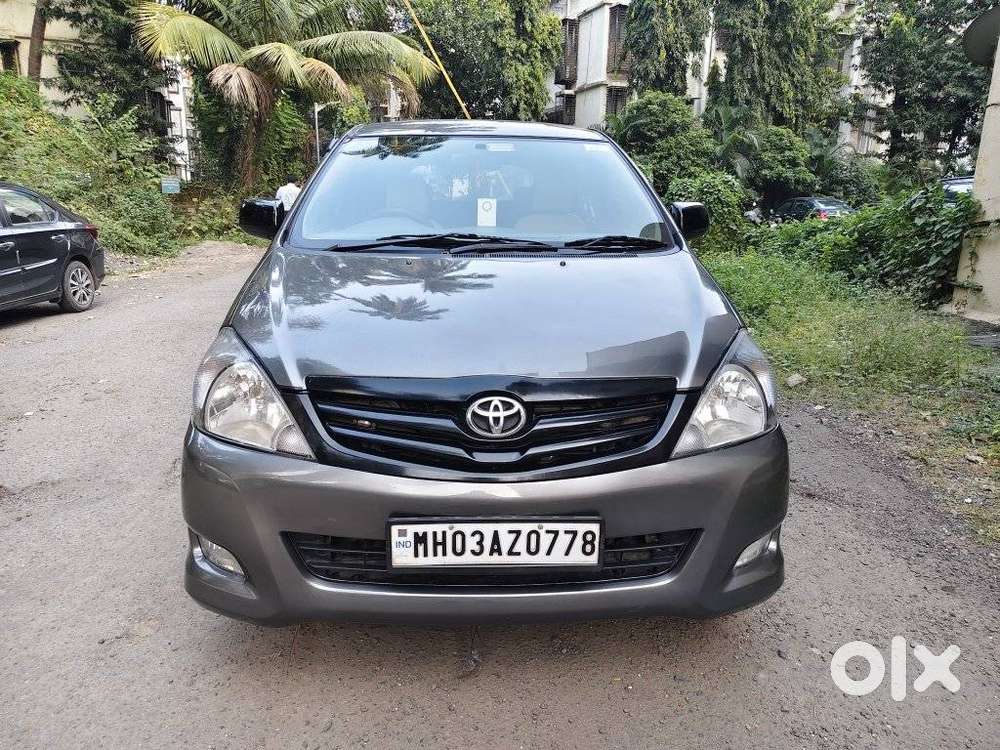 Toyota Innova 2.5 G (diesel) 8 Seater, 2011, Diesel
