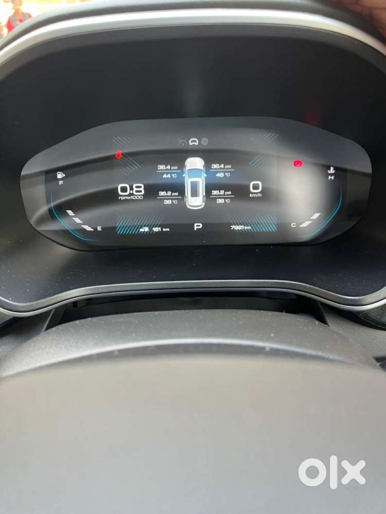 Like New, Mg Hector Top End, 2025 Petrol 7995 Km Driven