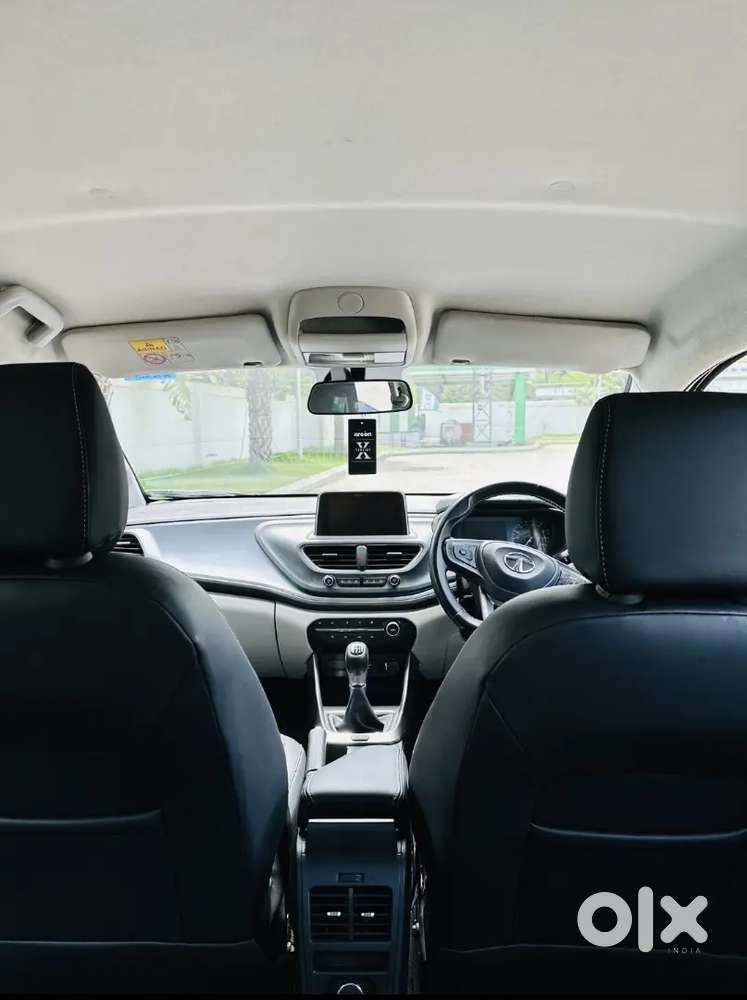 Tata Altroz 2021 Petrol Well Maintained Full Company Service