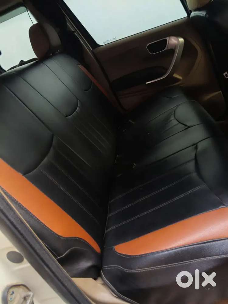Mahindra Tuv 300 2016