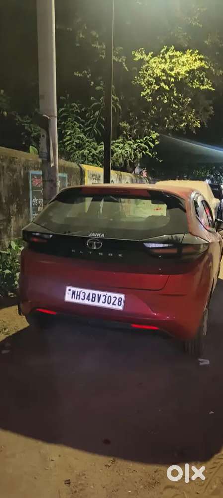 Tata Altroz 1.2 Xe 2021