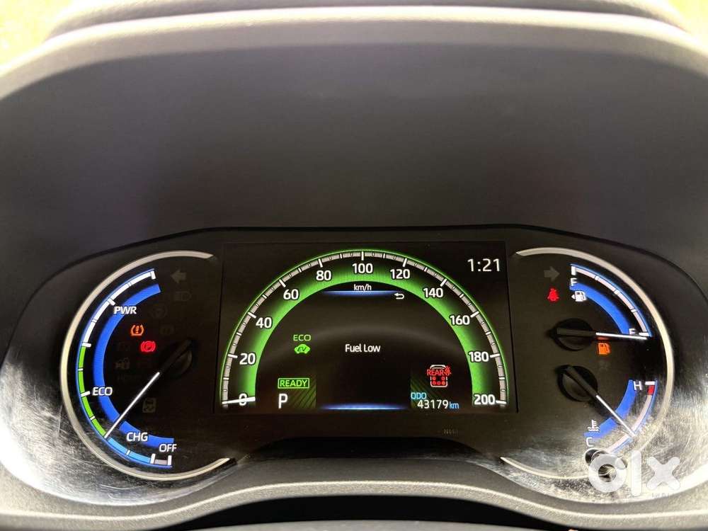 Toyota Innova Hycross 2.0 Vx (o) Hybrid 7 Str, 2024, Petrol