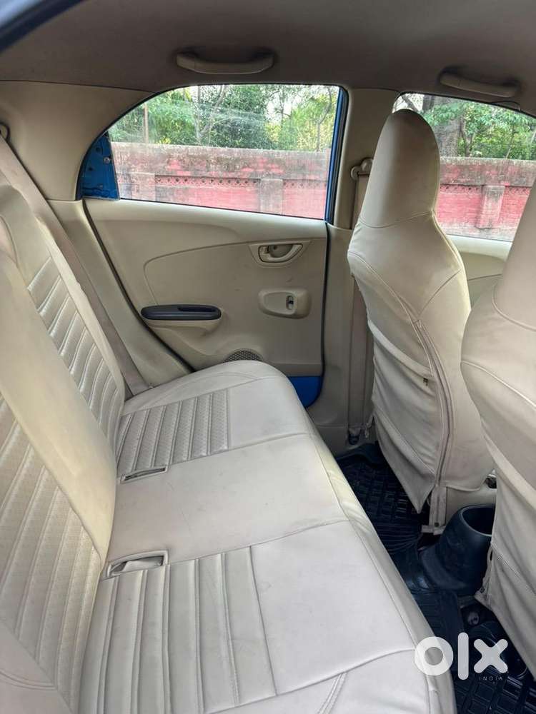 Honda Brio 2012 Petrol Well Maintained