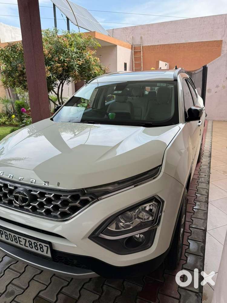 In Warranty Tata Safari 2022 Diesel Excellent Condition