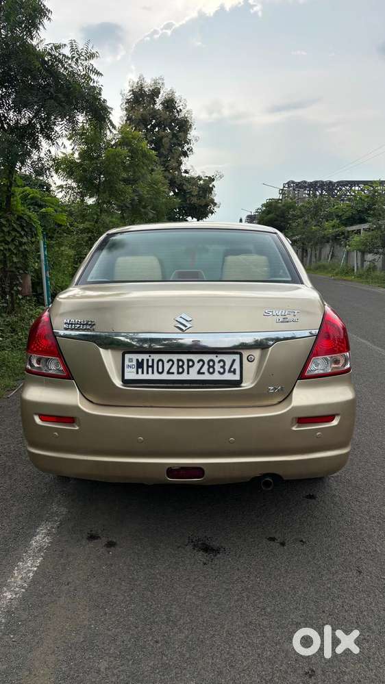 Maruti Suzuki Swift Dzire 1.2 Zxi Bsiv, 2010, Petrol