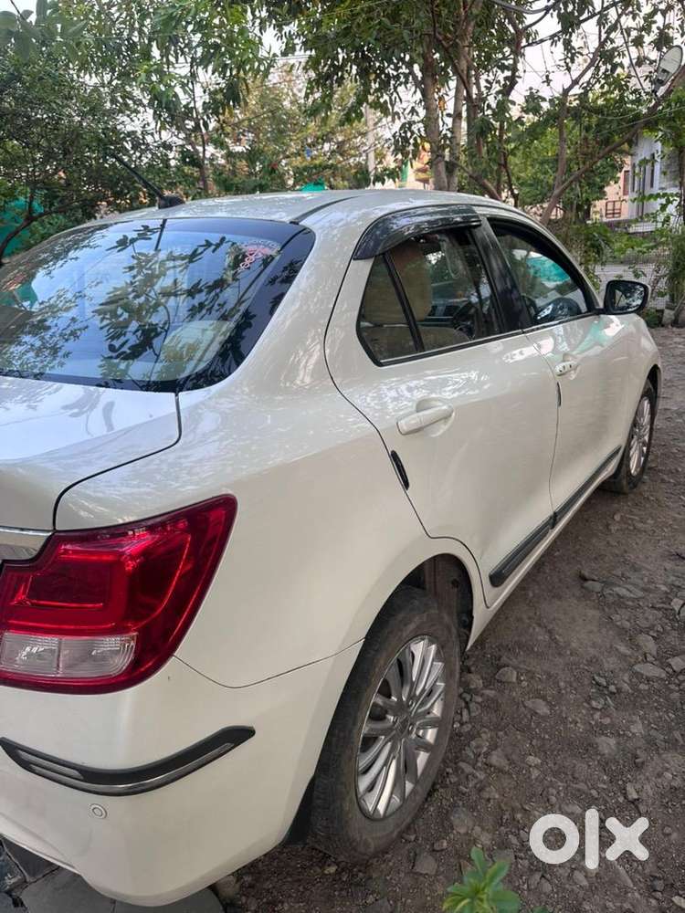 Maruti Suzuki Dzire 2017 95000 Km Driven