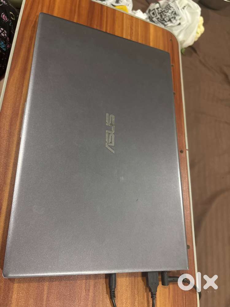 ASUS VivoBook 15 Ryzen 5 | 12GB RAM | 512GB SSD | Radeon Vega Graphics
