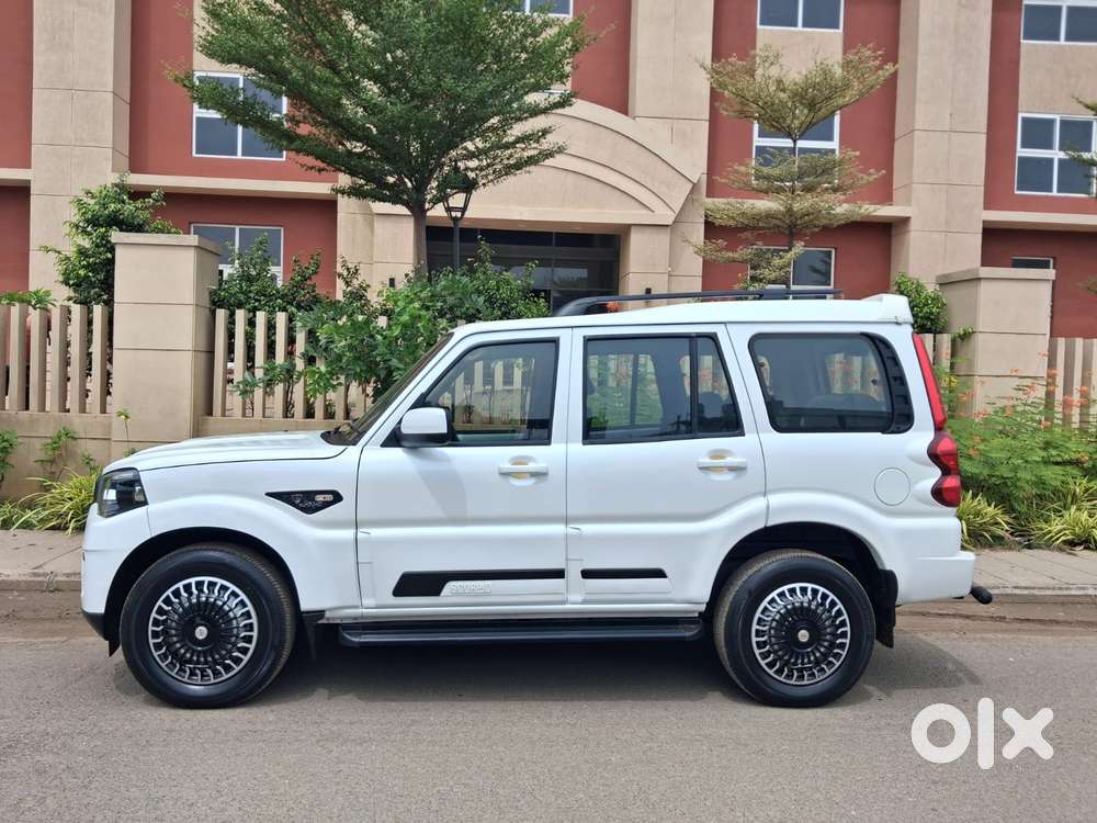 Mahindra Scorpio Classic 2.2 S Mt 7 Str, 2023, Diesel