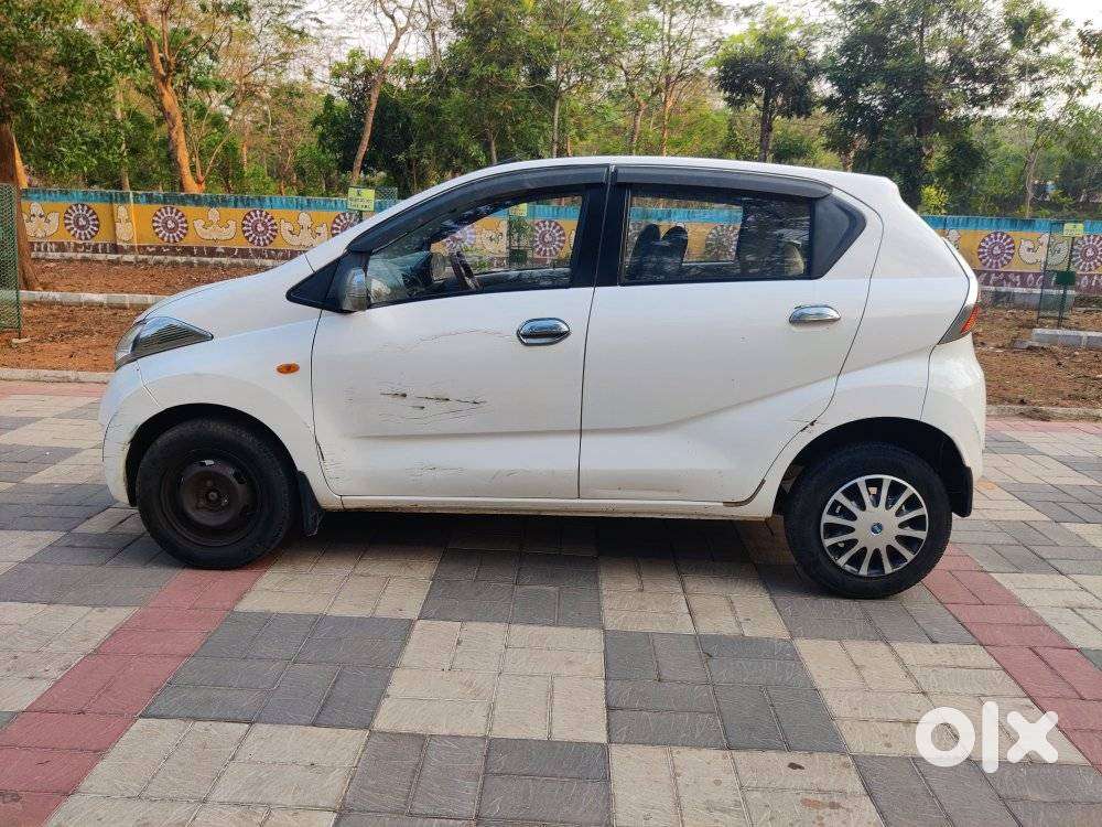 Datsun Redigo T Option, 2017, Petrol