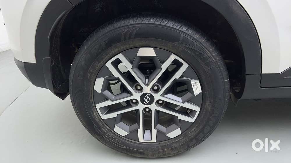 Hyundai Venue 1.0 Sx (o) Turbo Dct, 2023, Petrol