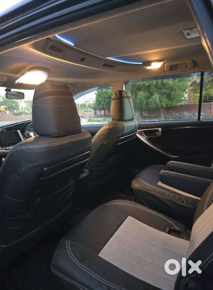 Toyota Innova Crysta 2.4 Vx Mt, 2016, Diesel