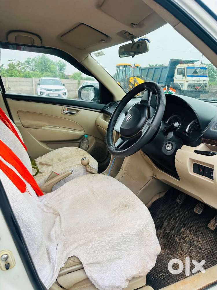 Maruti Suzuki Swift Dzire Vdi Optional, 2015, Diesel