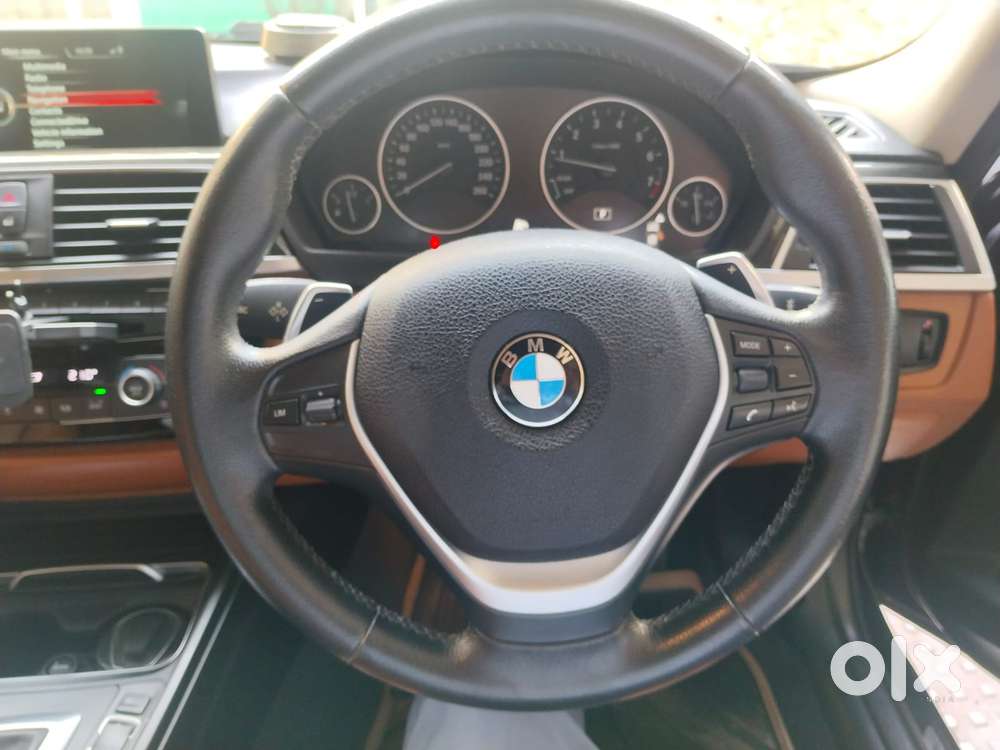 Bmw 3 Series 2.0 320i Luxury Line, 2017, Petrol