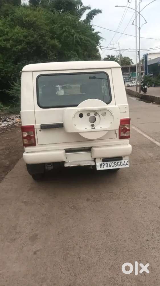 Mahindra Bolero Neo 2007