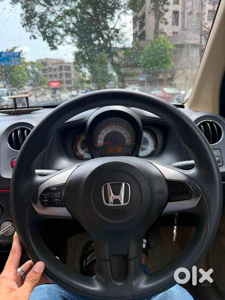 Honda Brio Petrol 2011