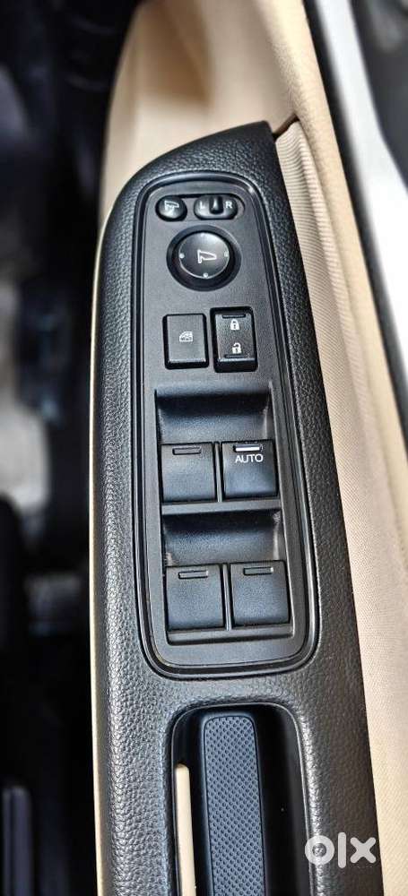 Honda Amaze Vx 1.2 Petrol Cvt, 2022, Petrol