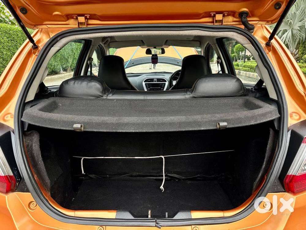 Tata Tiago 1.2 Revotron Xta, 2018, Petrol