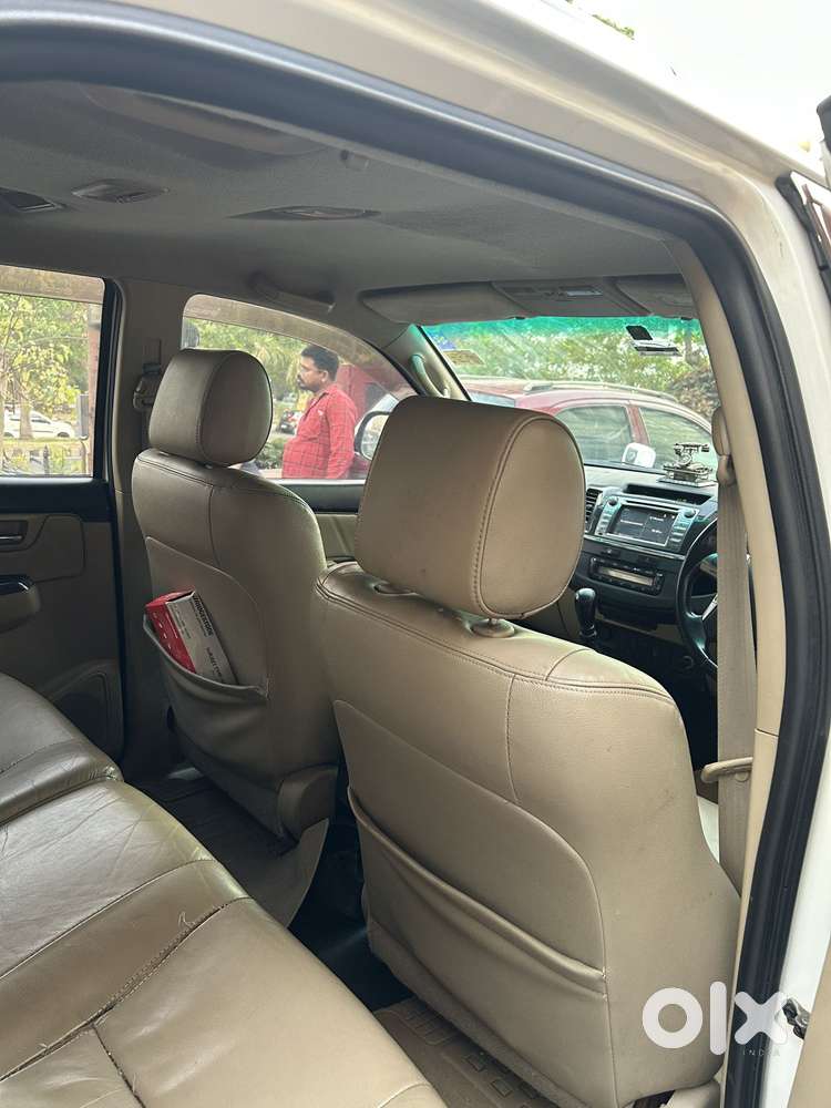 Toyota Fortuner 2011-2016 4x2 Manual, 2015, Diesel