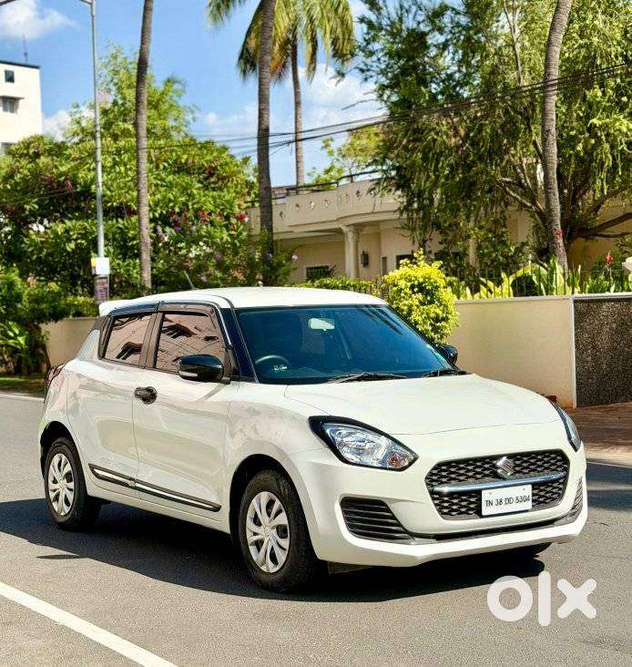 Maruti Suzuki Swift 1.2 Vxi (o), 2023, Petrol