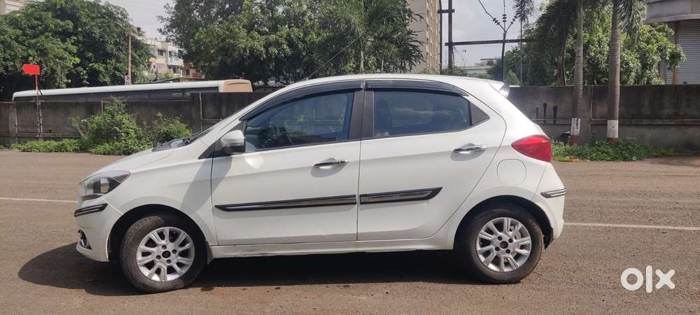 Tata Tiago 1.2 Revotron Xz Plus, 2017, Petrol