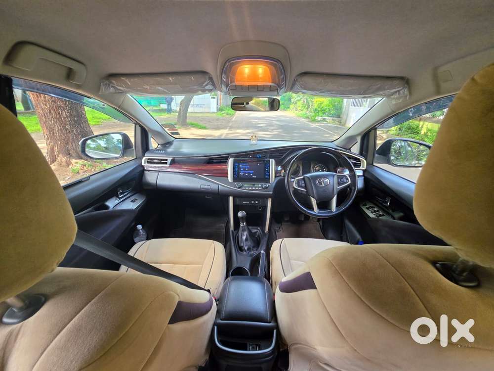 Toyota Innova Crysta 2.4 V, 2017, Diesel