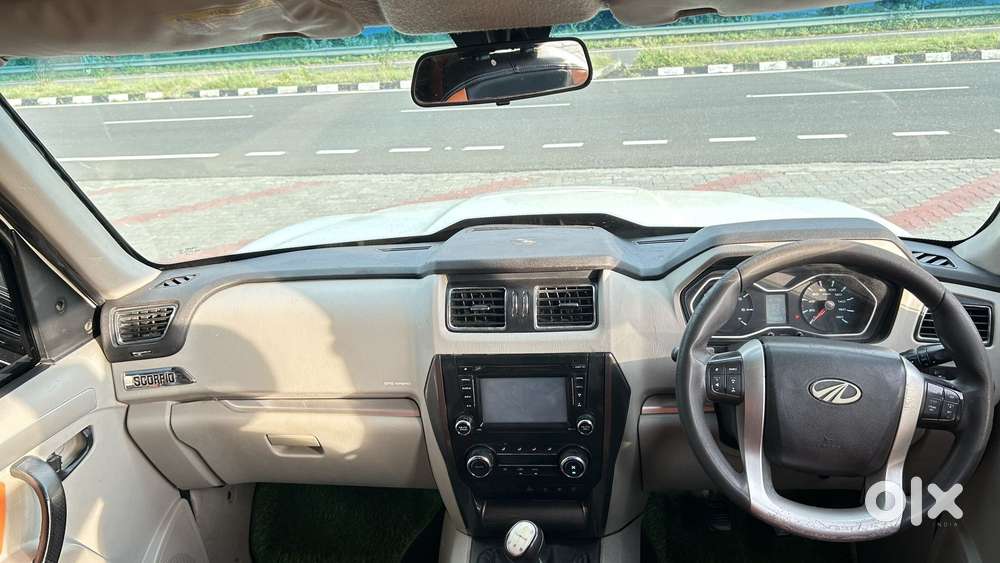 Mahindra Scorpio Intelli Hybrid S10 4wd, 2015, Diesel
