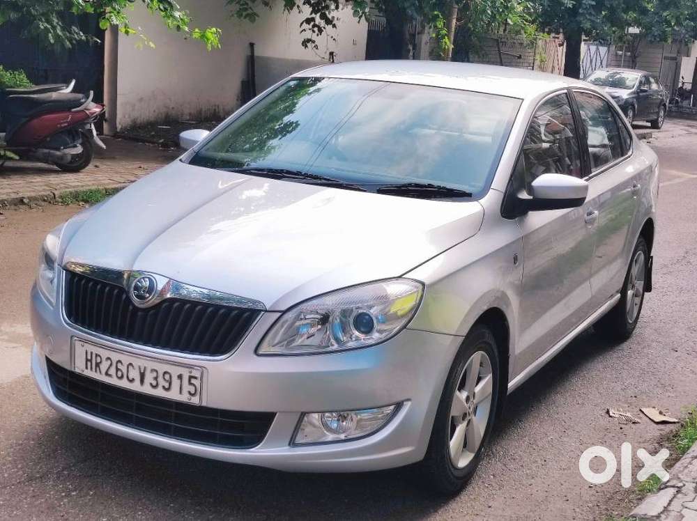 Skoda Rapid Elegance Mpi, 2015, Petrol