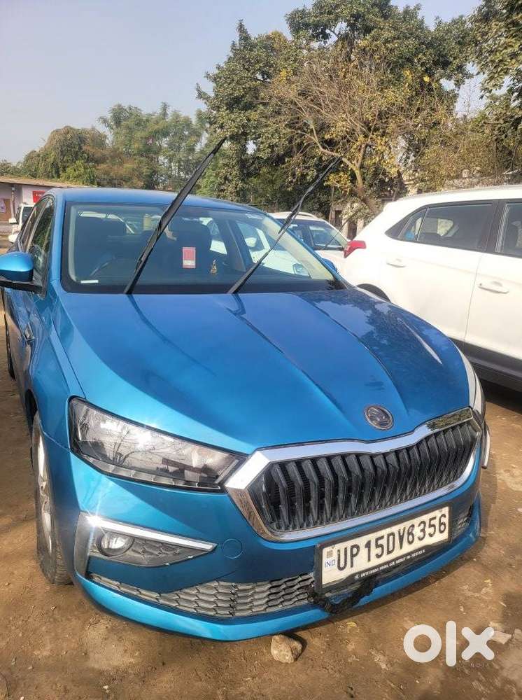 Skoda Slavia 1.0 Ambition Tsi At, 2022, Petrol