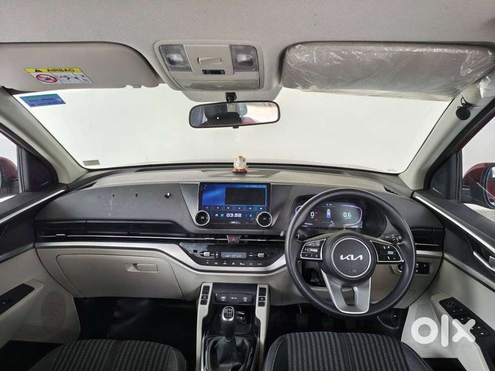 Kia Carens 1.5 Prestige 7 Str, 2024, Petrol