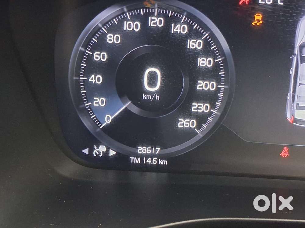 Volvo Xc40 D4 Awd Inscription, 2021, Petrol