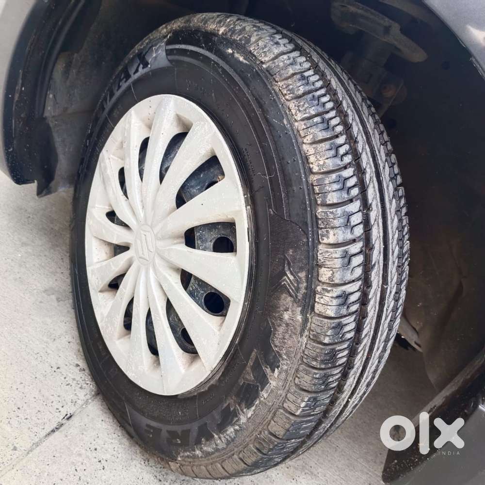 Maruti Suzuki Swift Vxi + Manual, 2016, Petrol