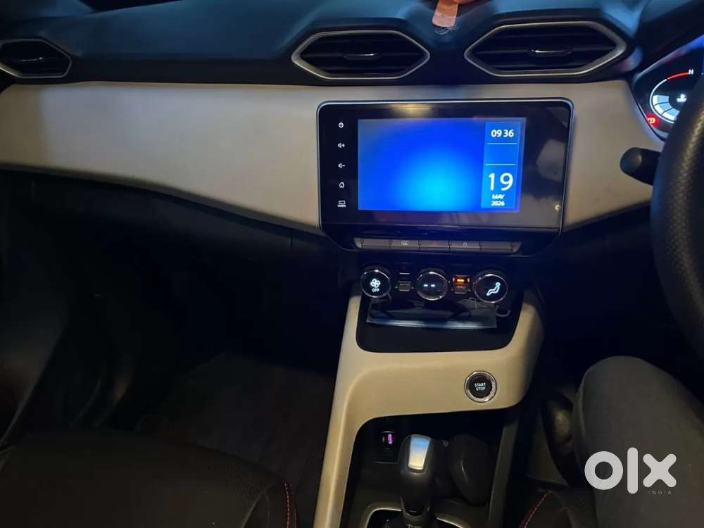 Nissan Magnite 1.0 Xv Turbo Cvt, 2023, Petrol