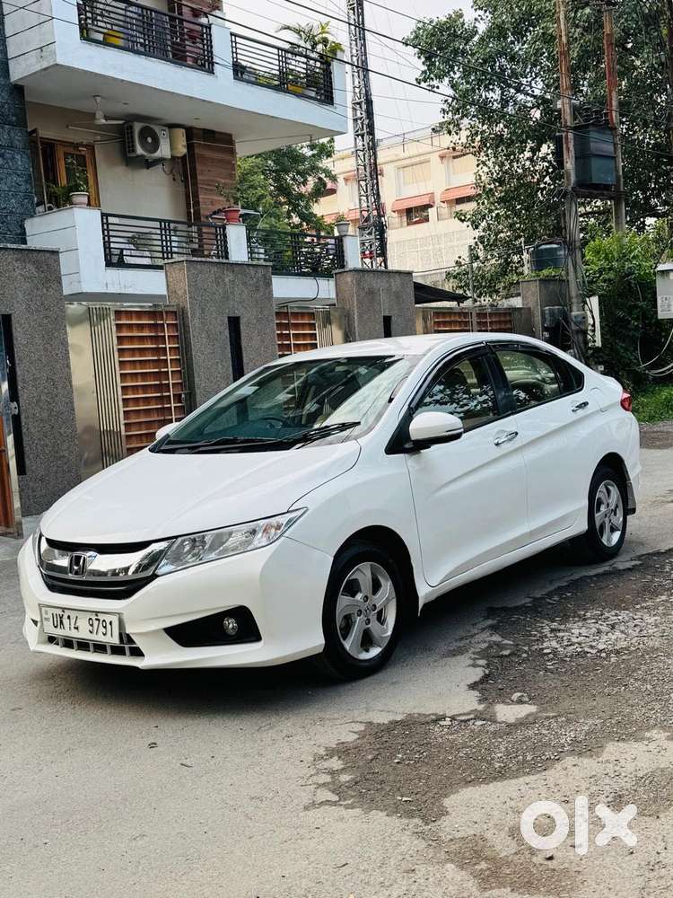 Honda City I Vtec E, 2015, Petrol