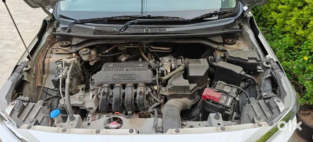 Honda Amaze 2023 Petrol Well Maintained