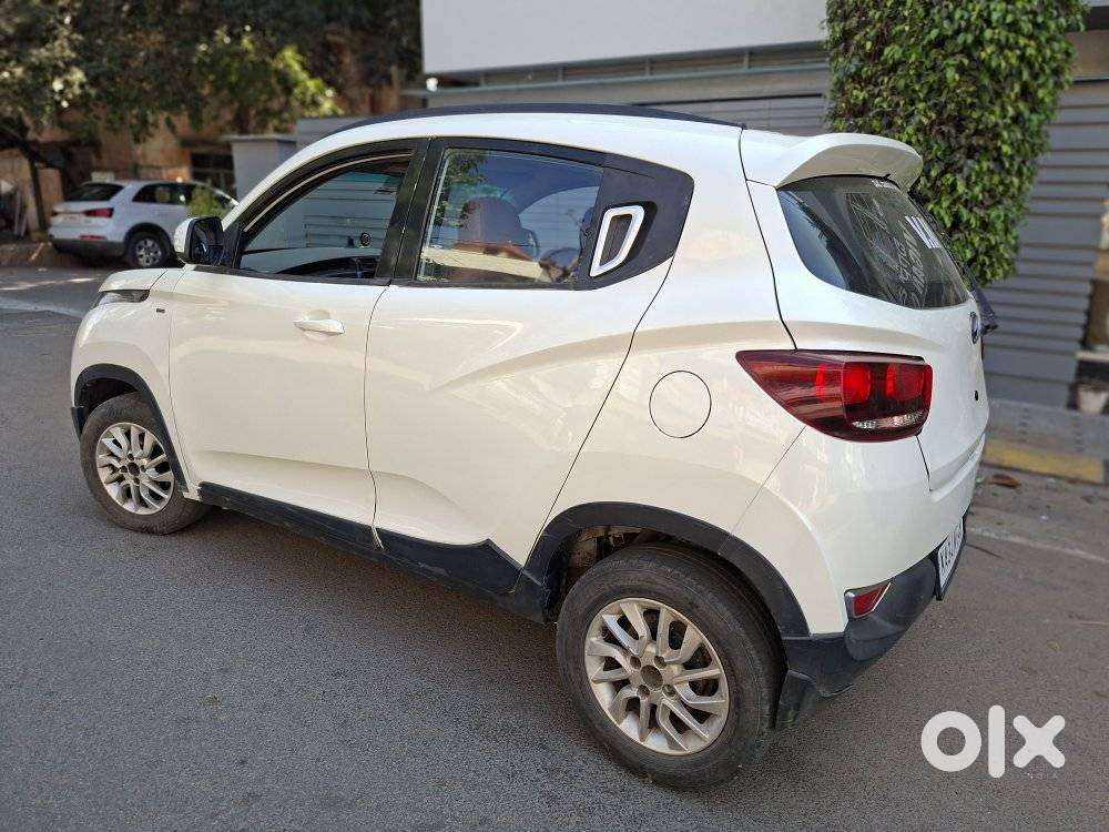 Mahindra Kuv 100 Mahindra-kuv-100-d75-k8, 2017, Diesel