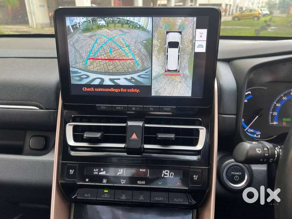 Maruti Suzuki Invicto Alpha Plus 7str, 2023, Petrol