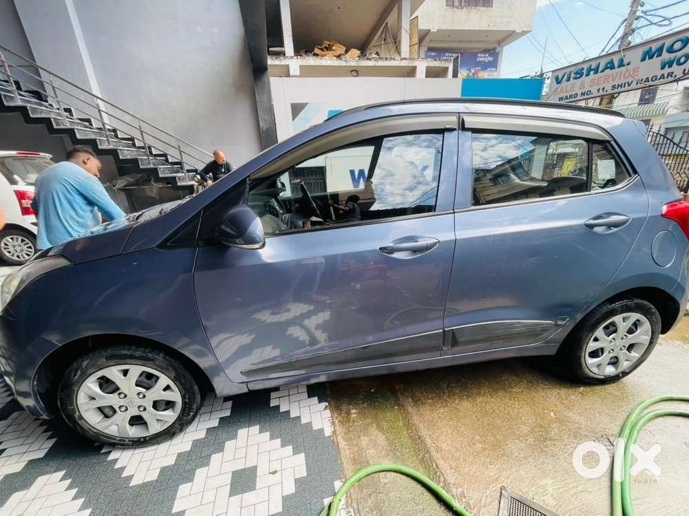 Hyundai Grand I10 2016 Petrol Well Maintained