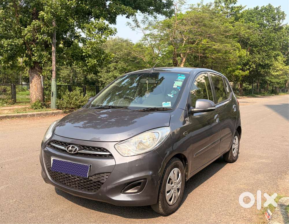 Hyundai I10 Sportz At, 2012, Petrol
