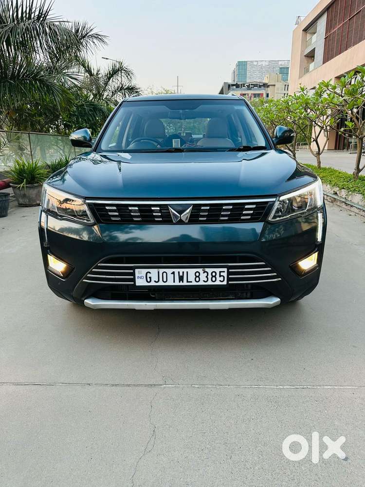 Mahindra Xuv300 W8 Option Diesel, 2023, Diesel