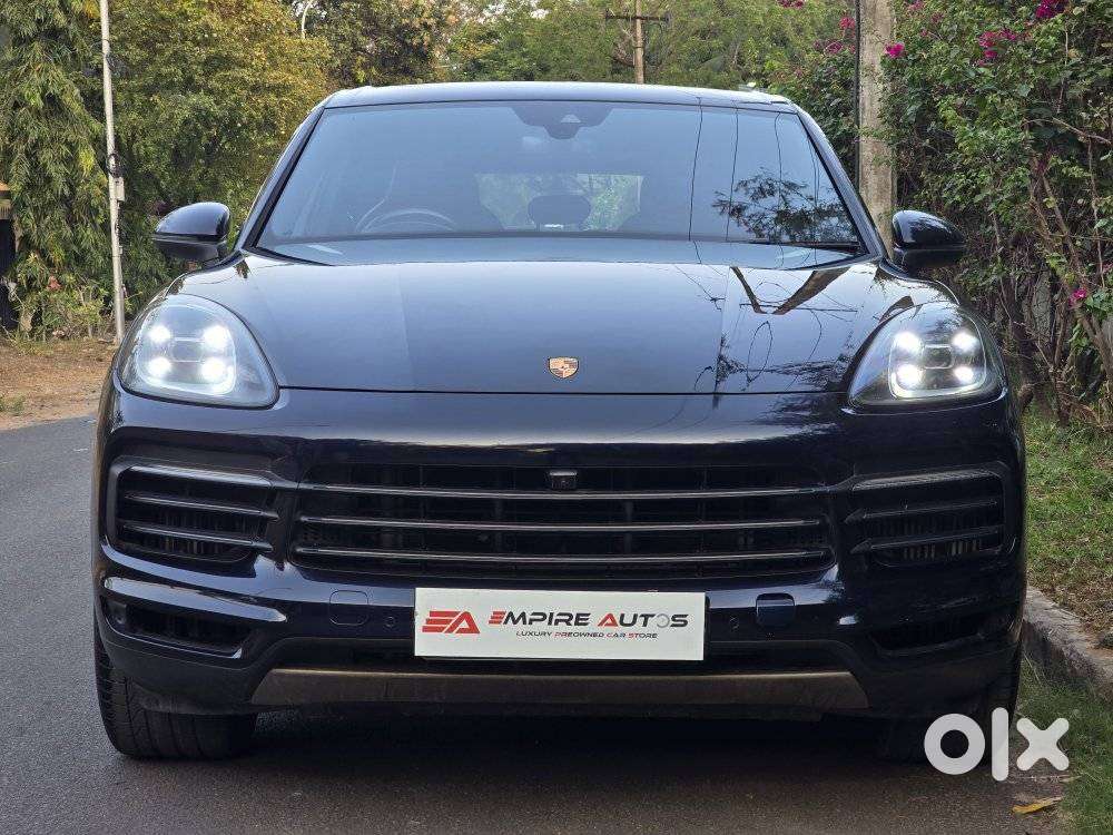 Porsche Cayenne Platinum Edition, 2022, Petrol