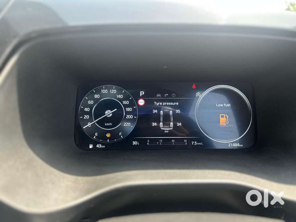 Kia Carens X Line 1.5 Turbo Petrol Dct 6 Str, 2024, Petrol