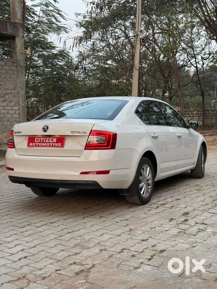 Skoda Octavia 2.0 Tdi At Style Plus, 2016, Diesel