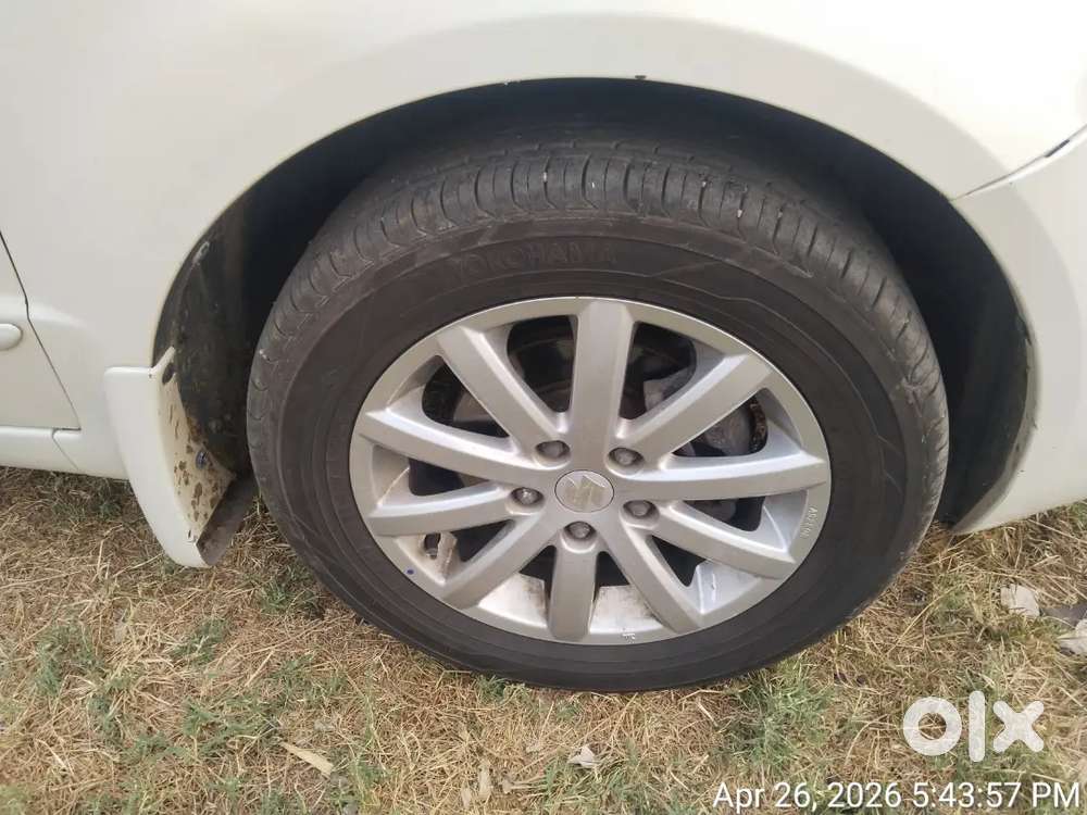 Showroom Maintenance